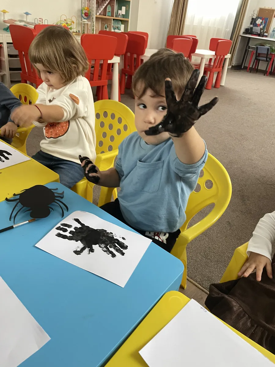 Paianjenul 🕷️🕸️(amprentare mânuță)❤️ (6)