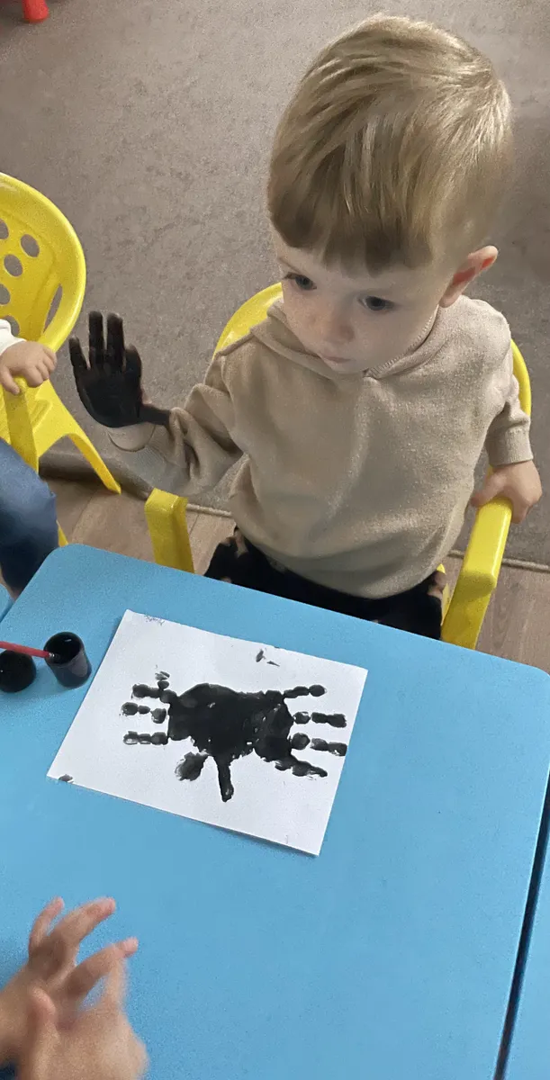 Paianjenul 🕷️🕸️(amprentare mânuță)❤️ (7)